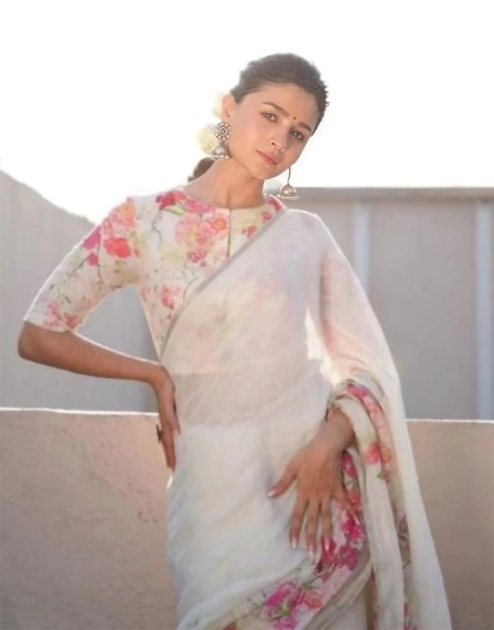Alia Bhatt Georgette White Floral PRINTED Saree