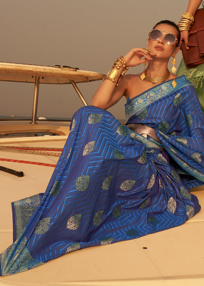 A Harmony of Colors and Tradition Blue Dual Tone Banarasi Satin Silk Saree