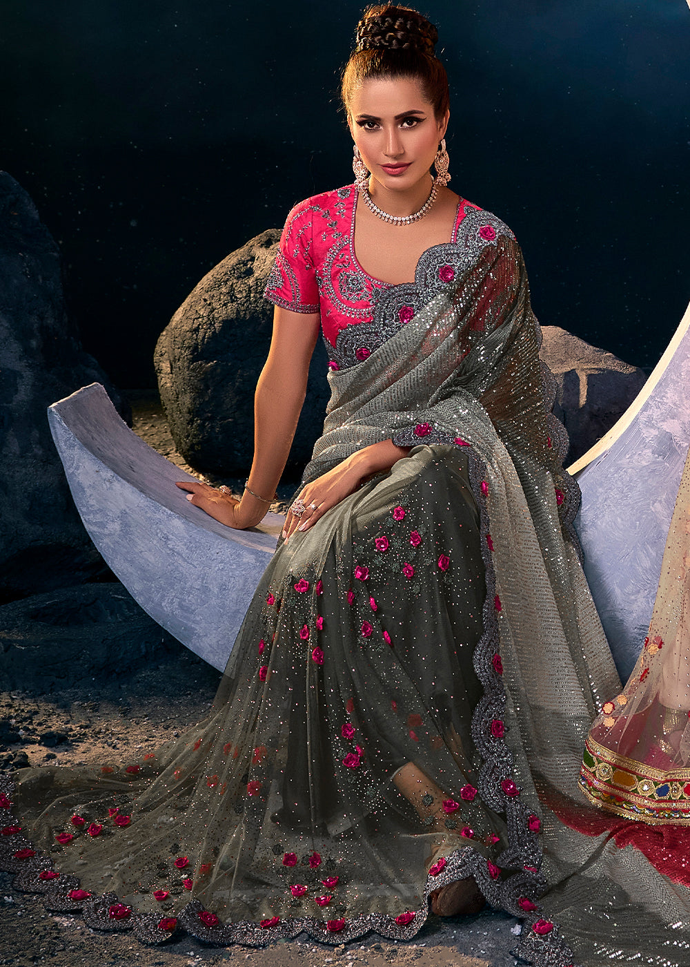 Graceful Pink and Grey Embroidered Saree with Elegant Detailing