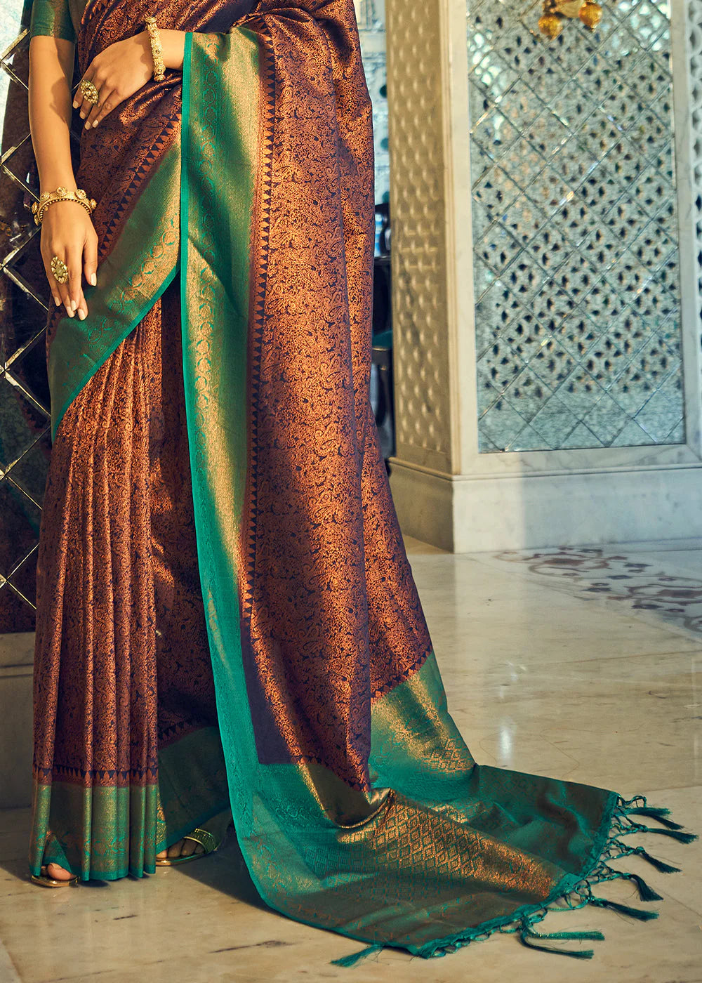 BROWN & GREEN WOVEN DESIGNER SILK SAREE WITH ZARI