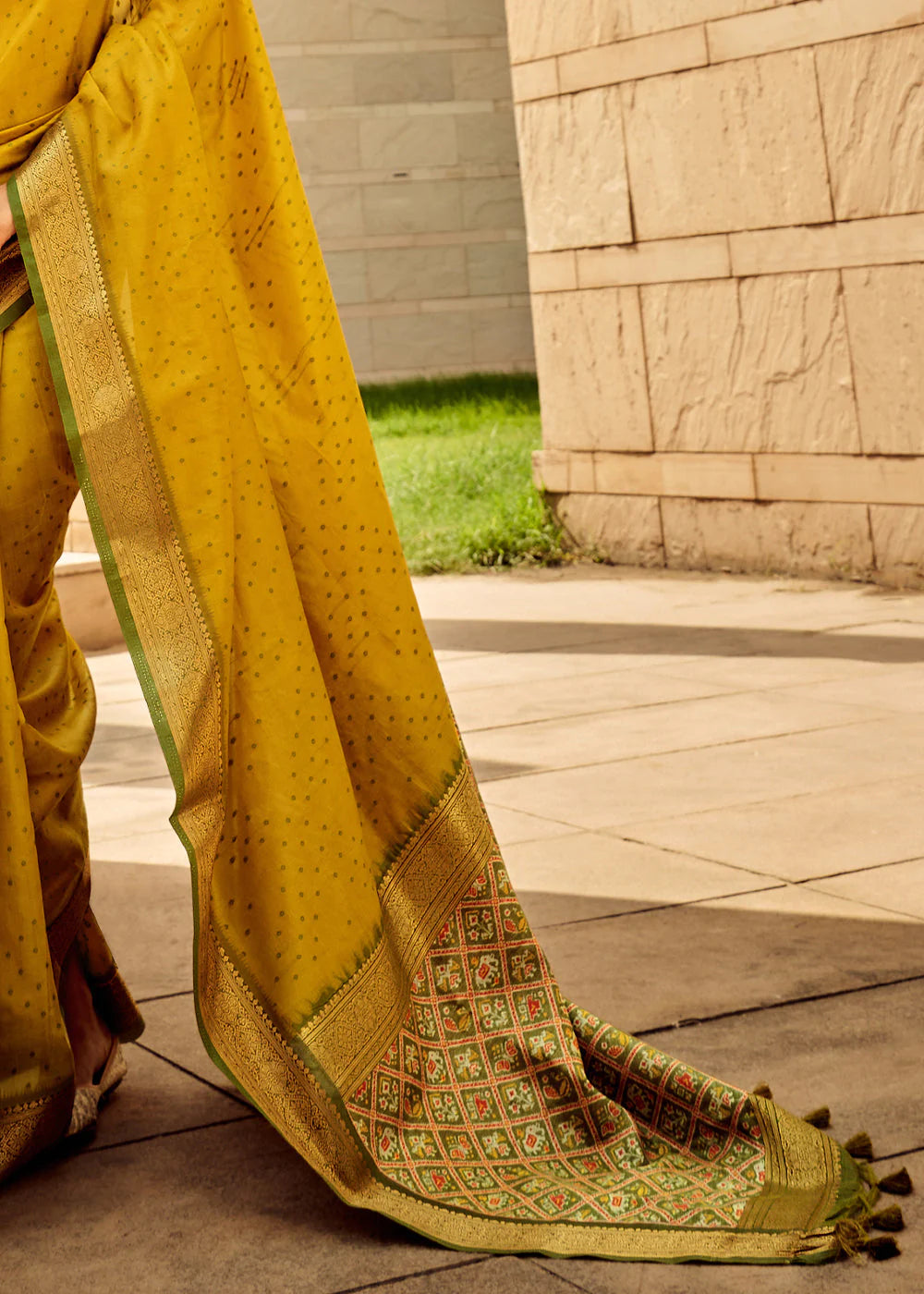 MUSTARD YELLOW WOVEN PATOLA SILK SAREE