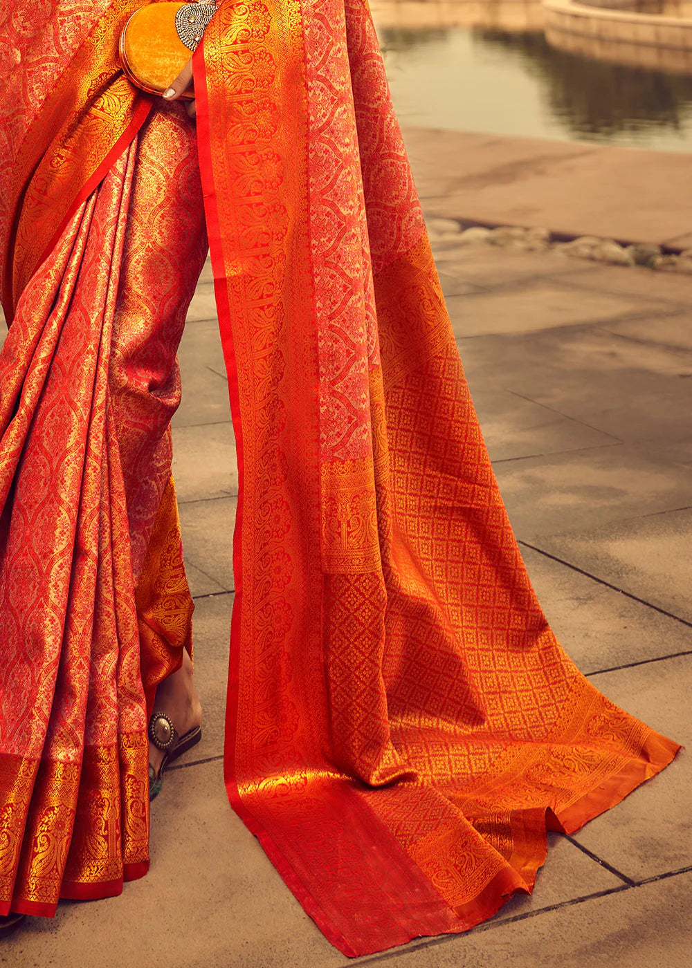 SHADES OF RED ZARI WOVEN BANARASI BROCADE SILK SAREE