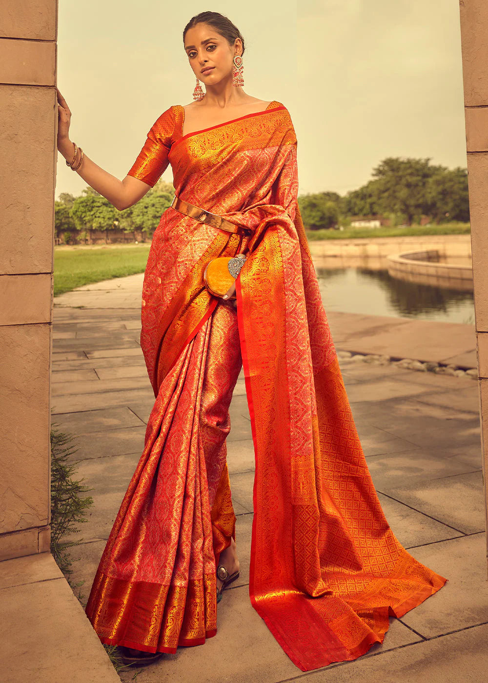 SHADES OF RED ZARI WOVEN BANARASI BROCADE SILK SAREE