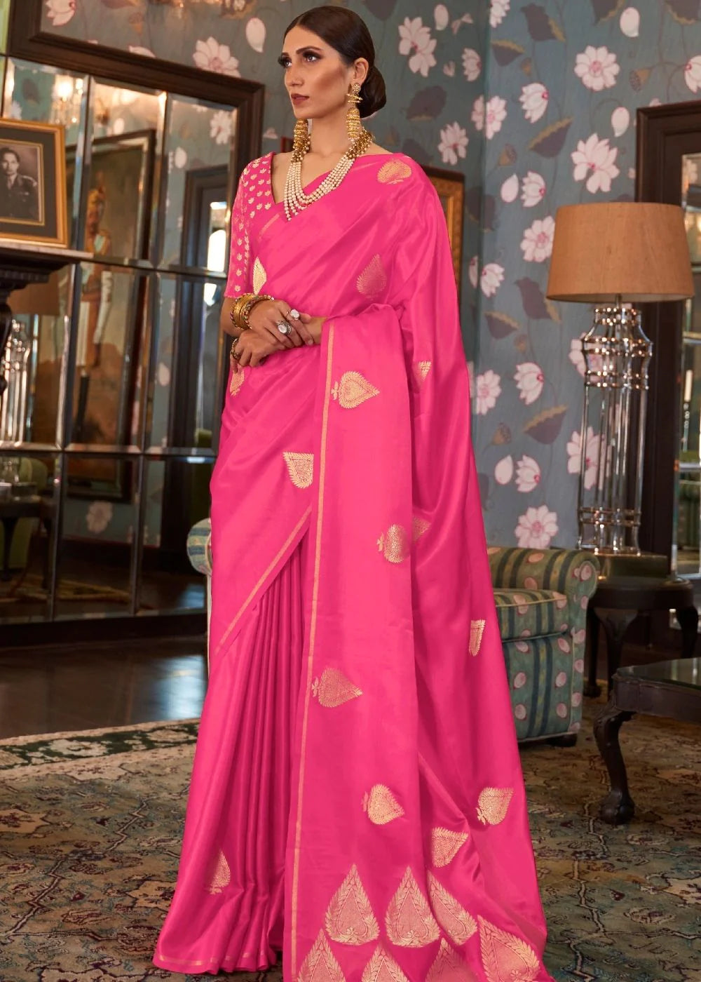 ROUGE PINK ZARI BUTTA WOVEN BANARASI SILK SAREE