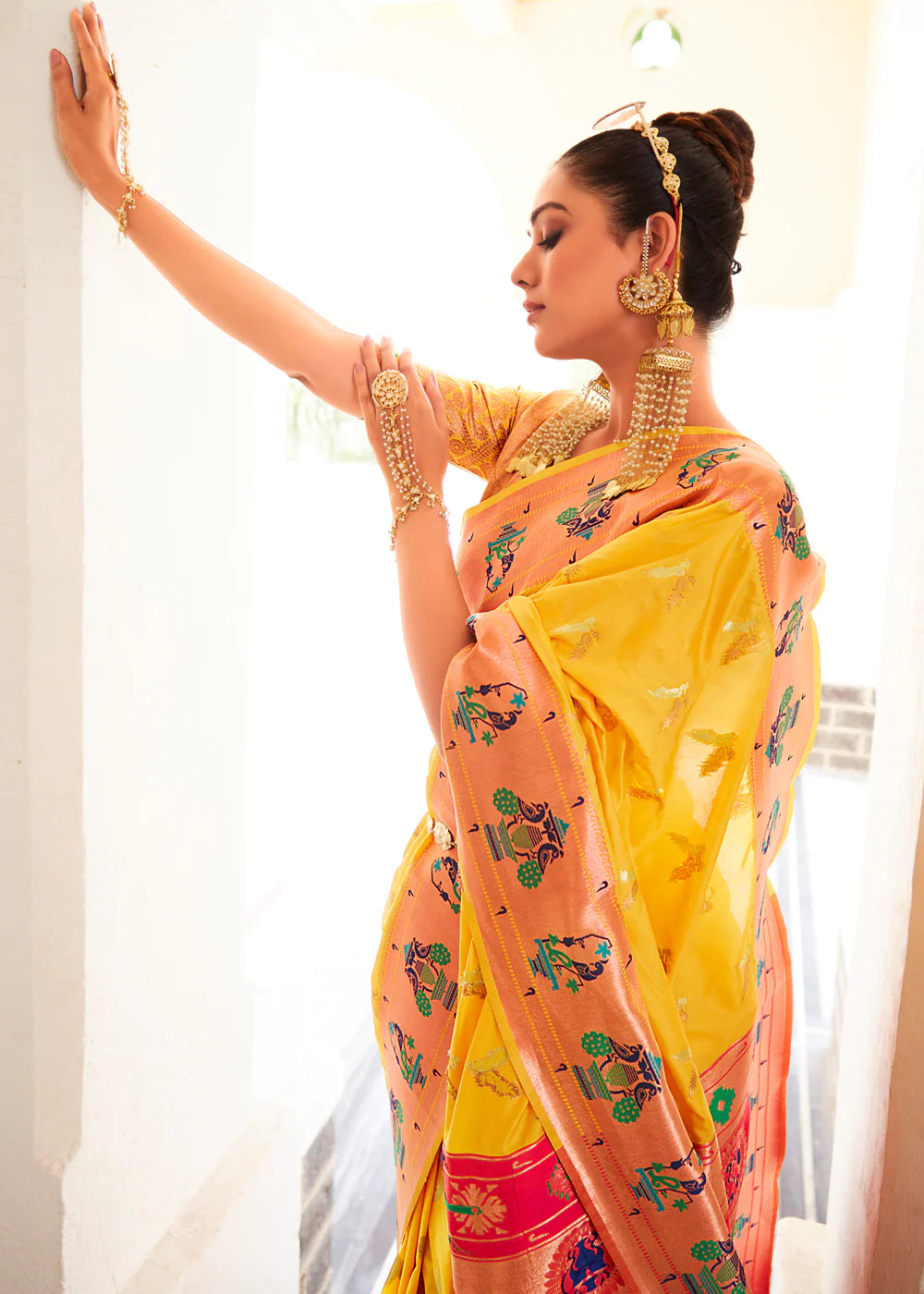 Yellow Woven Paithani Silk Saree With Brocade Blouse