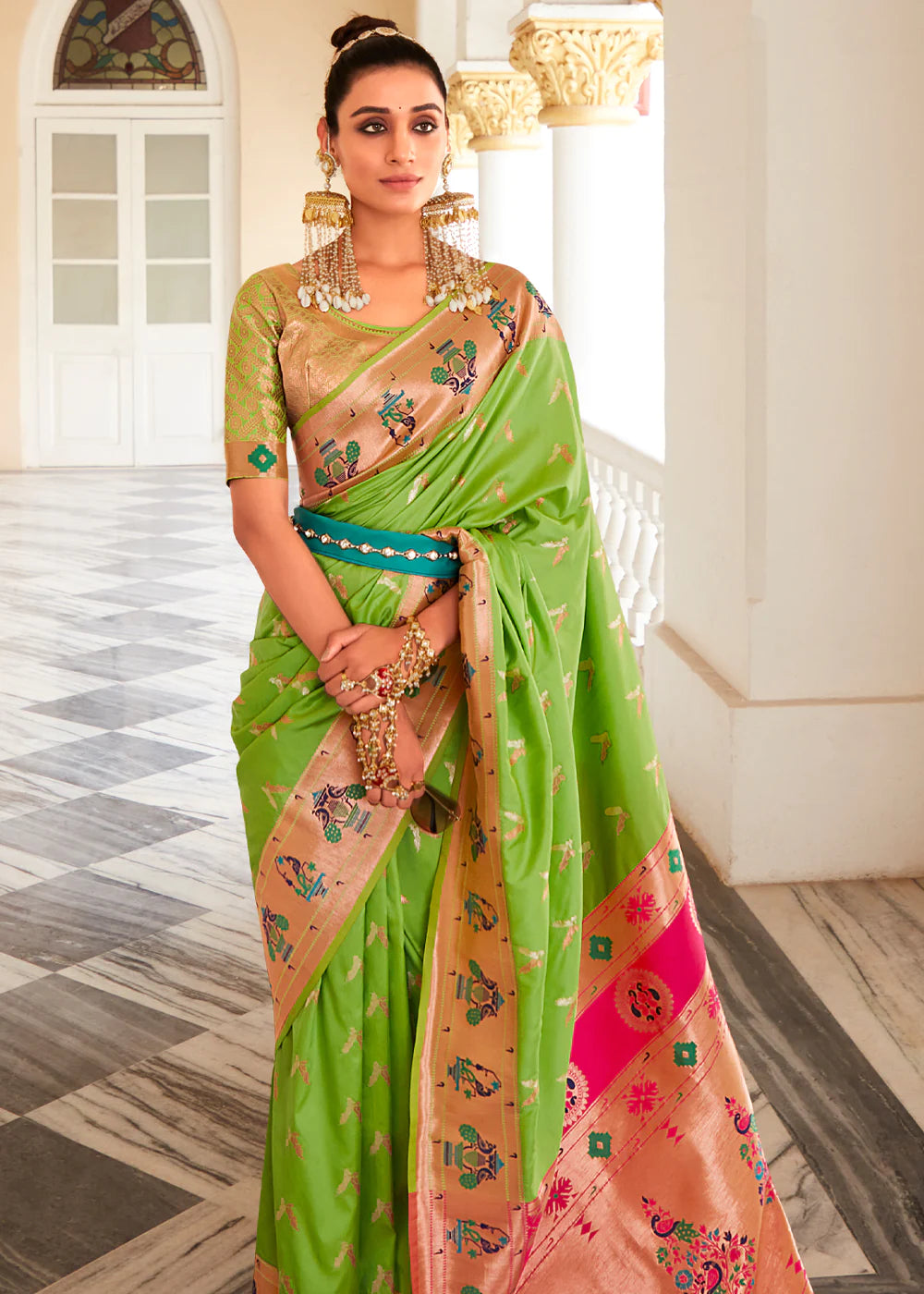 Green Woven Paithani Silk Saree With Brocade Blouse