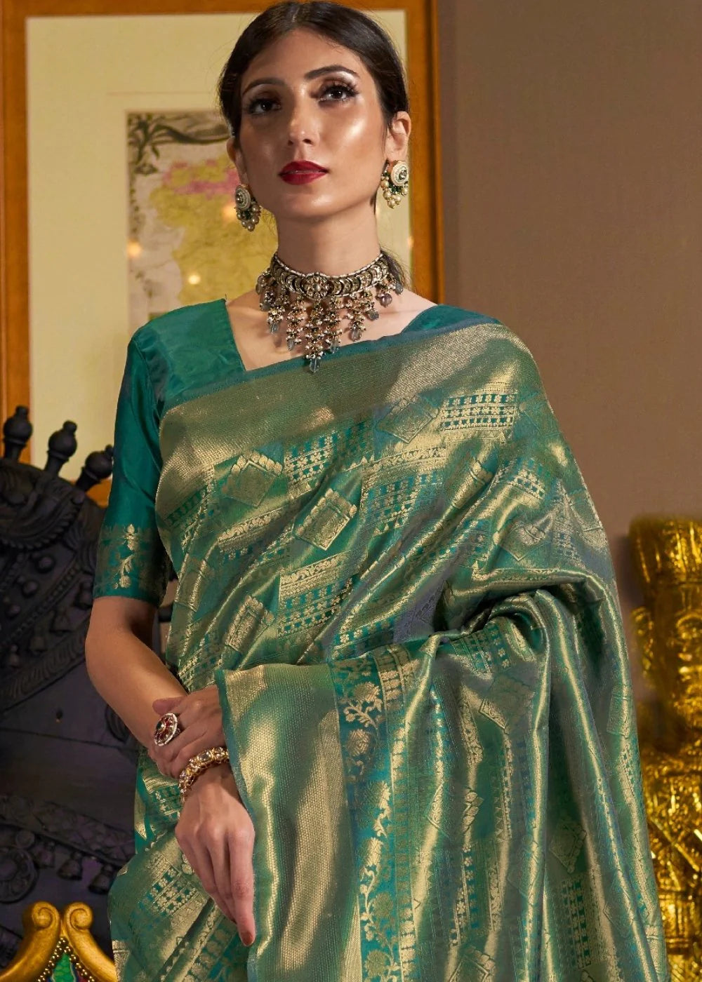 GREEN GOLDEN BLEND KANJIVARAM SOFT WOVEN SILK SAREE