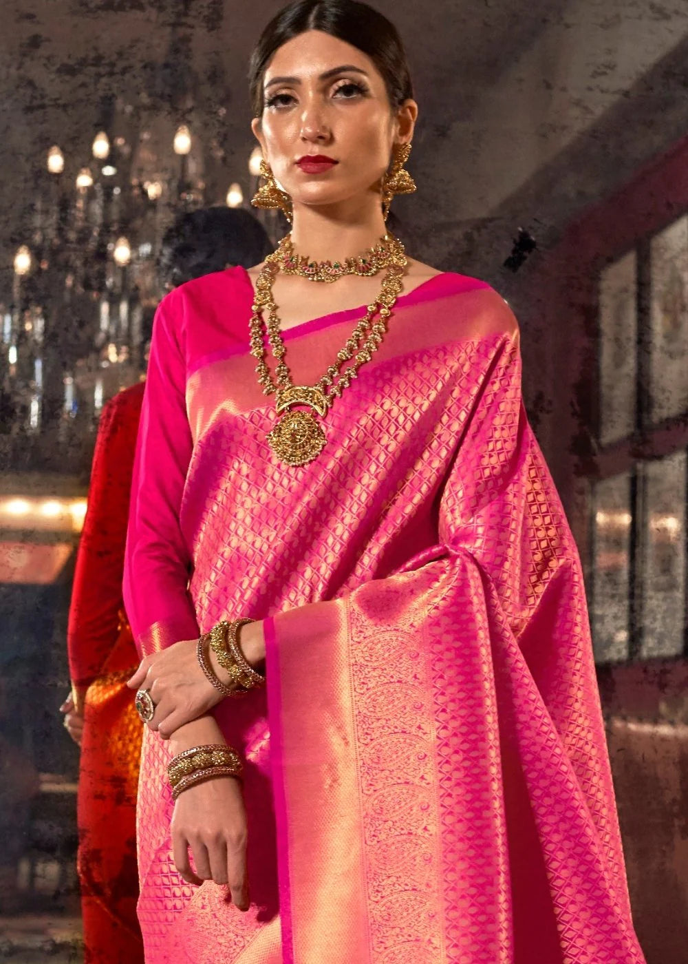 PINK GOLDEN BLEND KANJIVARAM SOFT WOVEN SILK SAREE