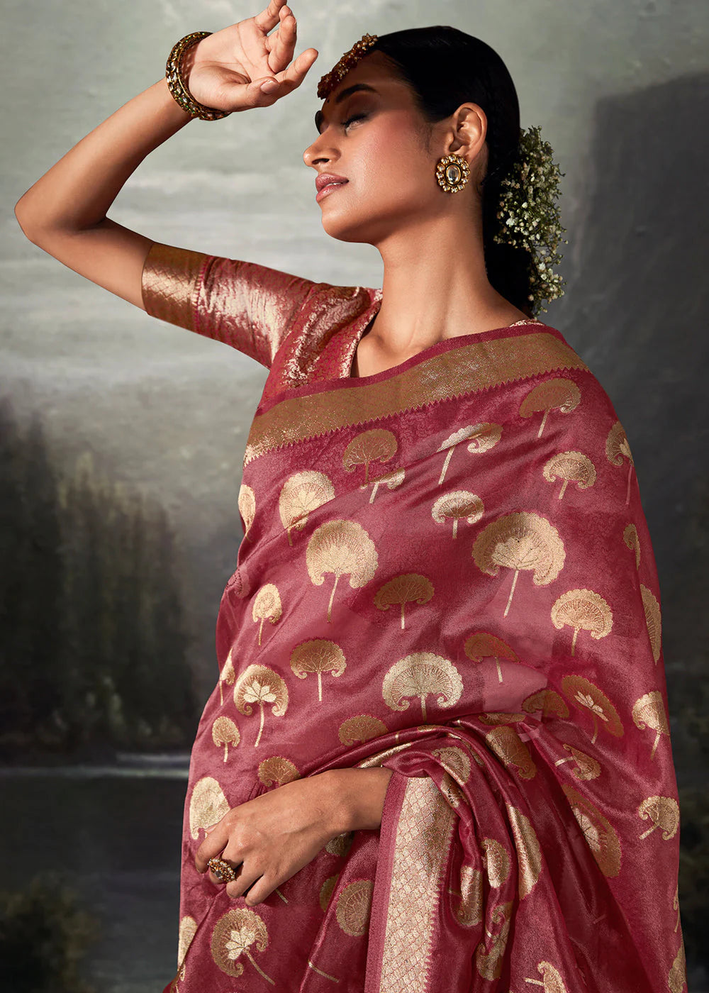 Beautiful Cherry Pink ZARI WOVEN ORGANZA SILK SAREE WITH SWAROVSKI WORK