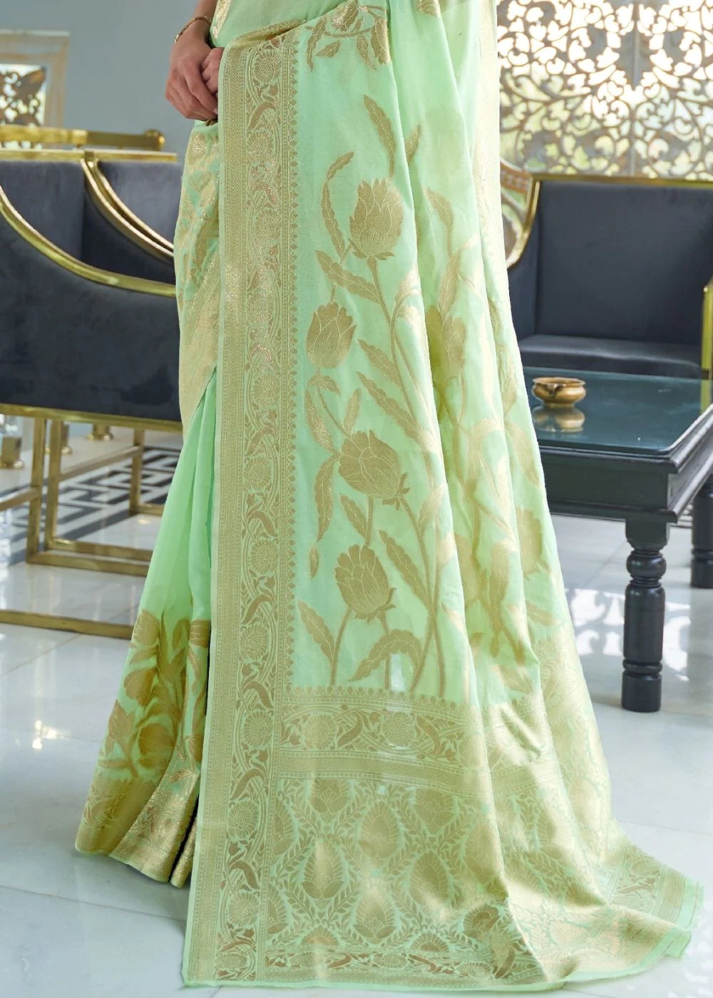 PISTA GREEN ZARI WOVEN DESIGNER SILK SAREE