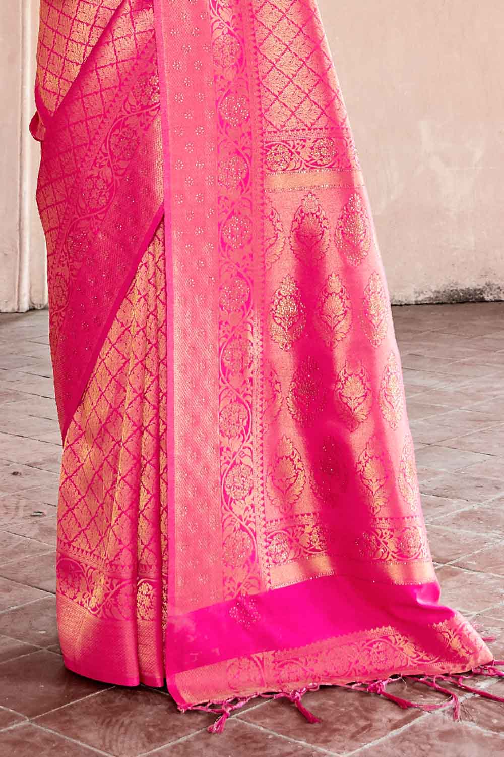 RANI PINK HANDLOOM WEAVE Swarovski KANJIVARAM SILK SAREE