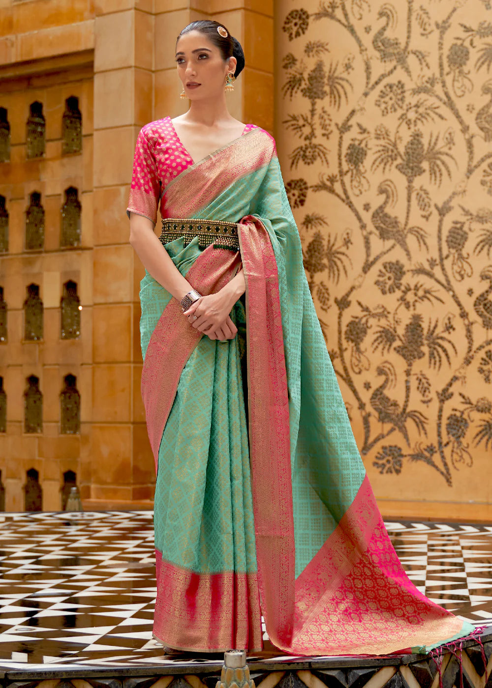 CLASSIC BLUE & LOTUS PINK ZARI WOVEN Banarasi SILK SAREE