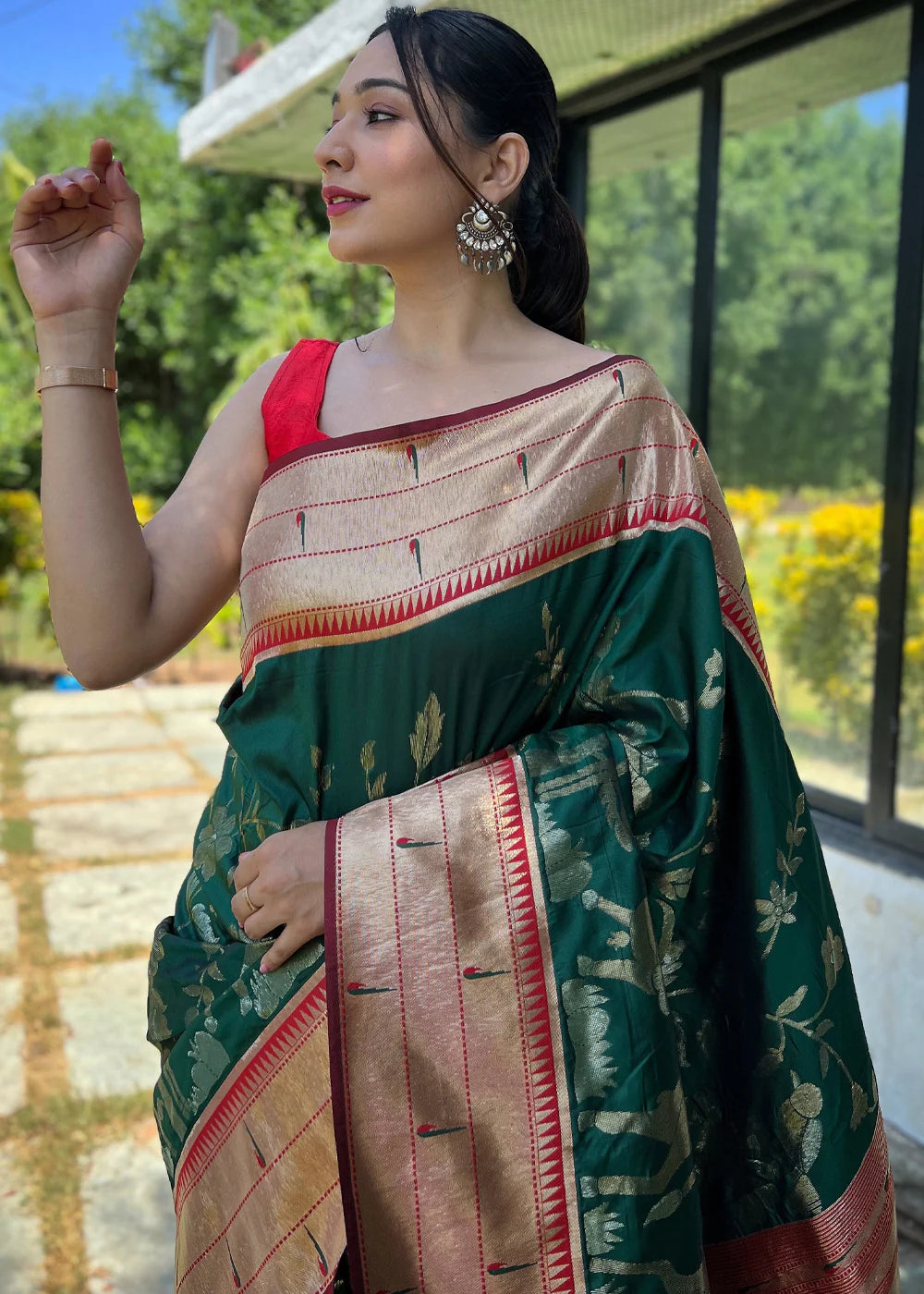 GREEN Woven Paithani Silk Saree