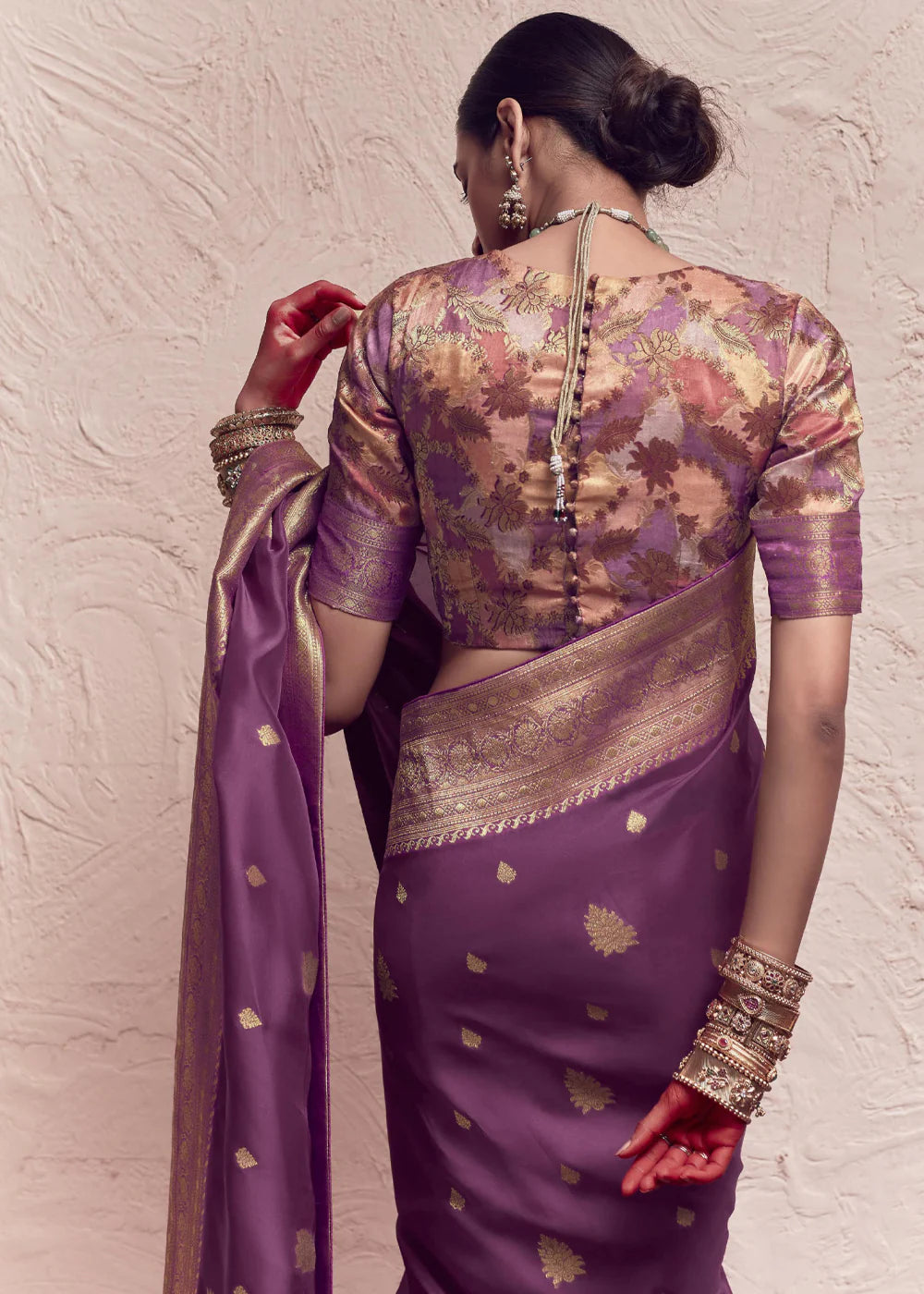 Mulberry Purple ZARI WOVEN DOLA SILK SAREE WITH ZARI WOVEN BLOUSE