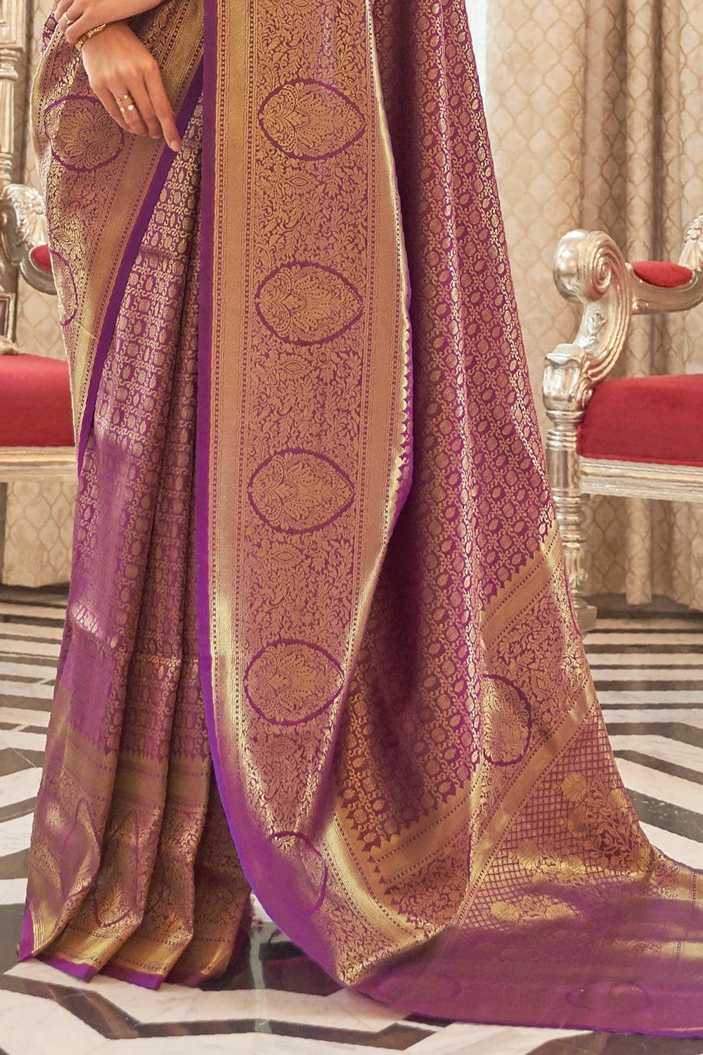 PLUM PURPLE ZARI WOVEN KANJIVARAM SILK SAREE