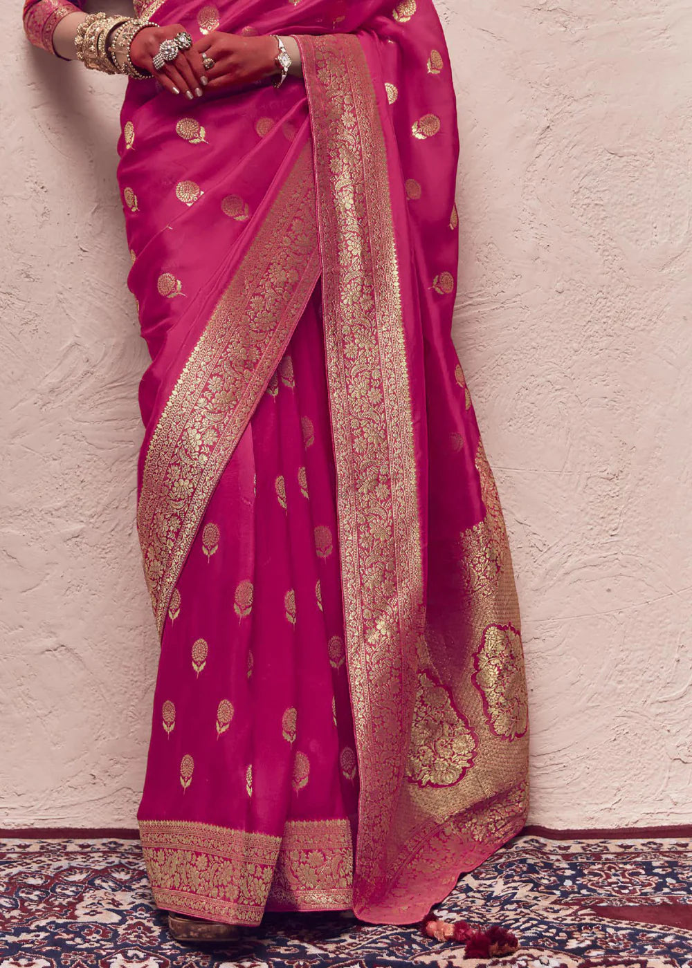 Punch Pink ZARI WOVEN DOLA SILK SAREE WITH ZARI WOVEN BLOUSE