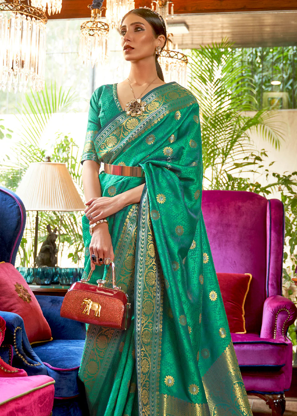 CASTLETON GREEN KANJIVARAM SILK SAREE WOVEN WITH SILVER & GOLDEN ZARI