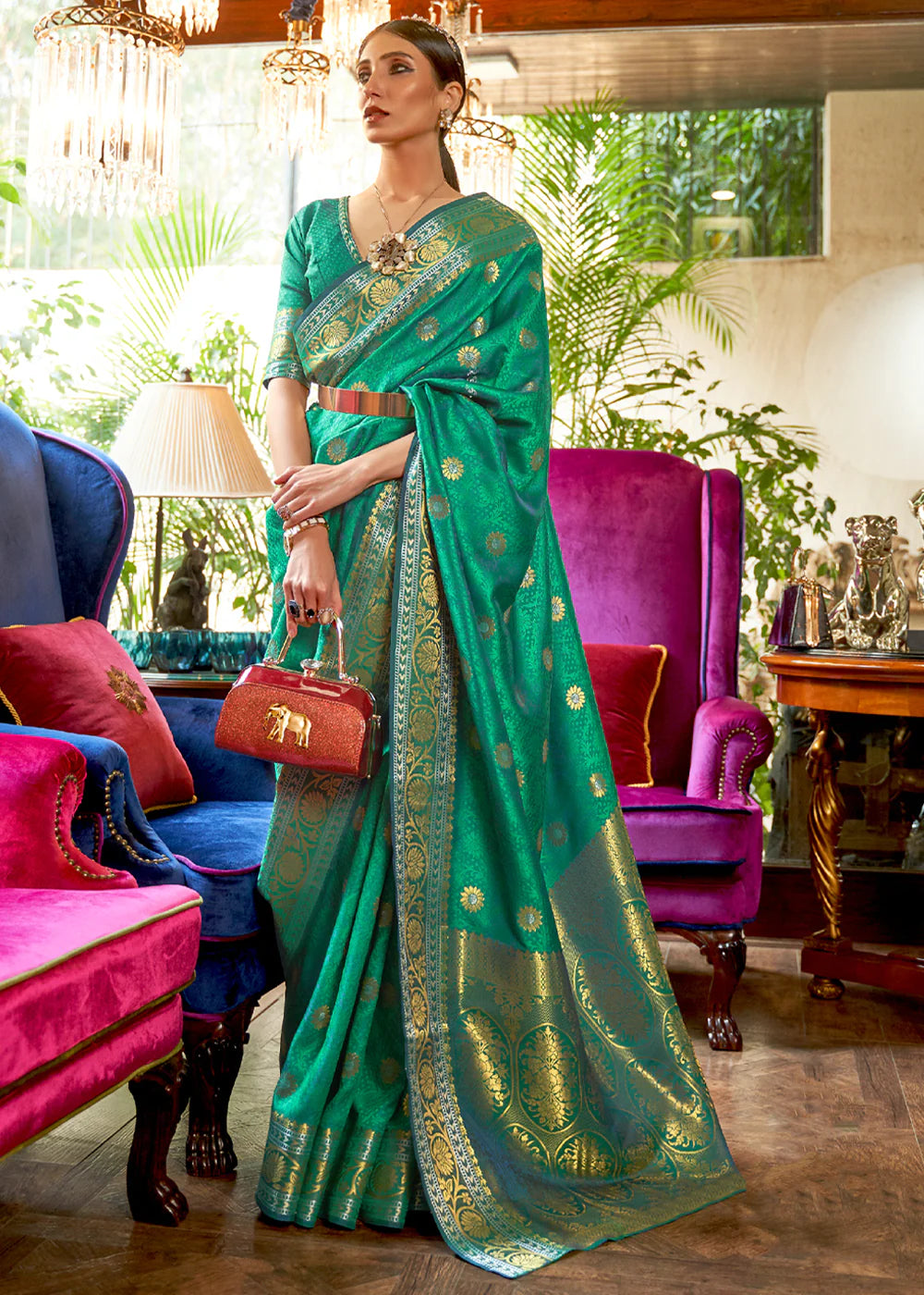 CASTLETON GREEN KANJIVARAM SILK SAREE WOVEN WITH SILVER & GOLDEN ZARI