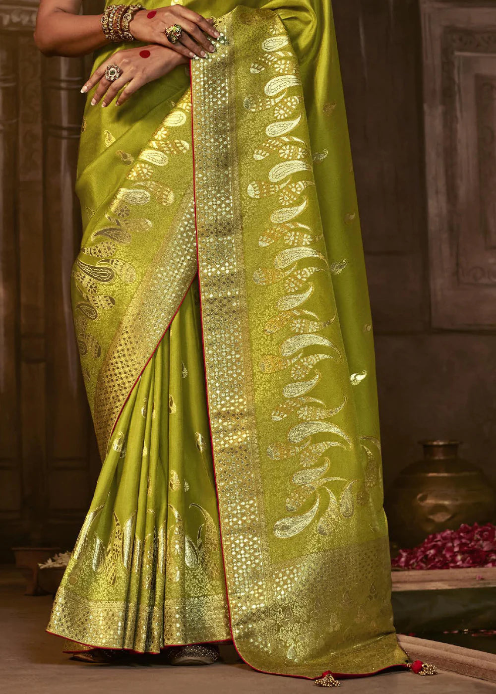 PARAKEET GREEN Pure Soft Dola Silk Banarasi Saree Weaving work With Designer Blouse