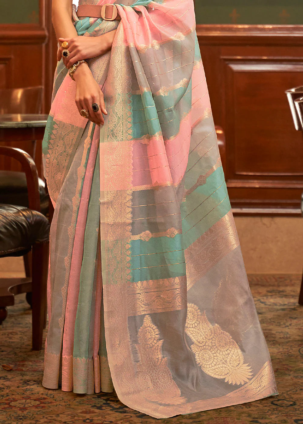 COIN GREY & PINK WOVEN ORGANZA SILK Sequence SAREE