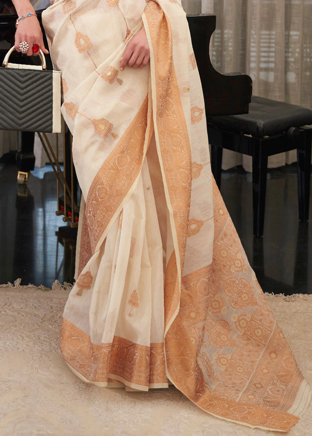 WHITE COPPER ZARI WOVEN LINEN SILK SAREE