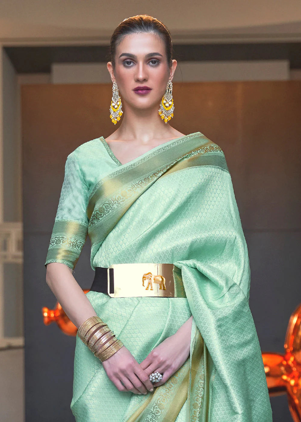 GREEN WOVEN SOFT SILK SAREE