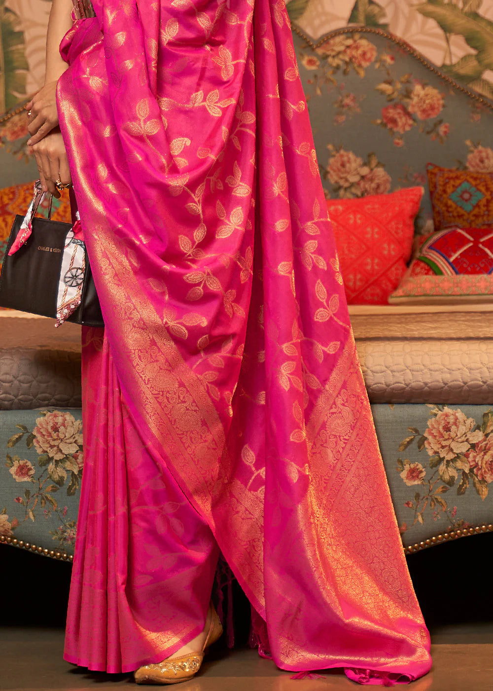 MAGENTA PINK WOVEN KANJIVARAM SILK SAREE