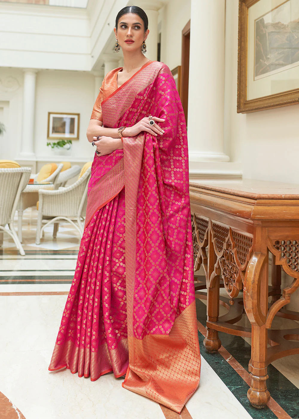 PINK HANDLOOM PATOLA WEAVE SILK SAREE