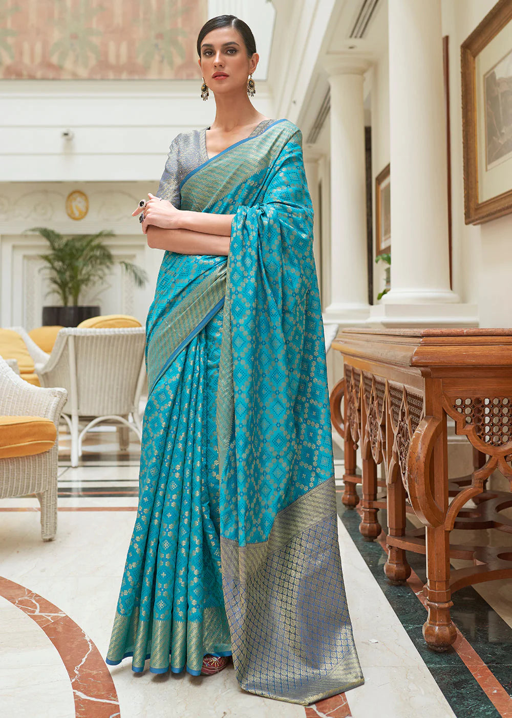 SKY BLUE HANDLOOM PATOLA WEAVE SILK SAREE