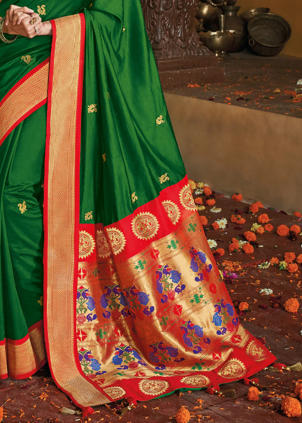 GREEN GOLD ZARI WOVEN PAITHANI SILK SAREE WITH DESIGNER BLOUSE