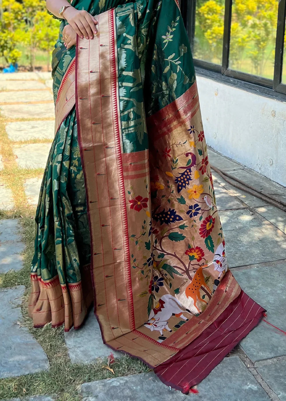 GREEN Woven Paithani Silk Saree