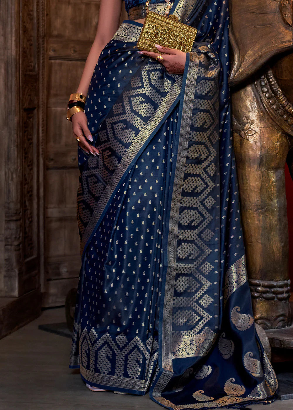 BLUE HANDLOOM WOVEN SATIN SILK SAREE