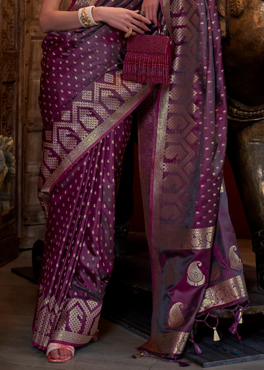 PURPLE HANDLOOM WOVEN SATIN SILK SAREE