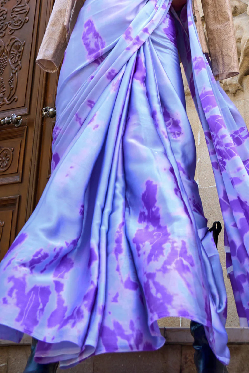 LAVENDER DESIGNER SATIN CREPE PRINTED SAREE