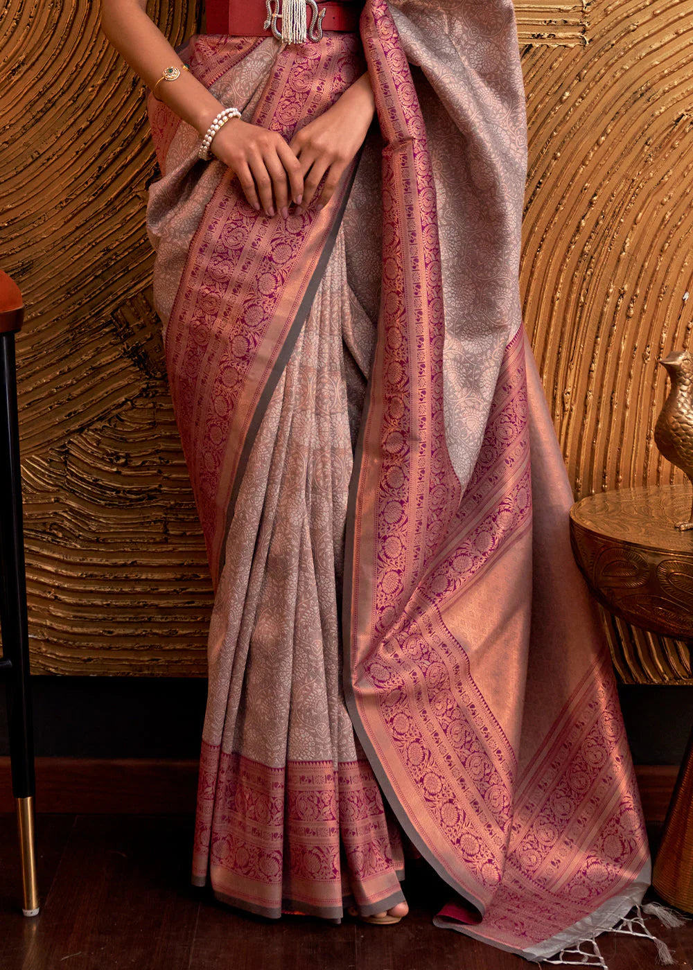 OPERA MAUVE HANDLOOM WOVEN DESIGNER SILK SAREE