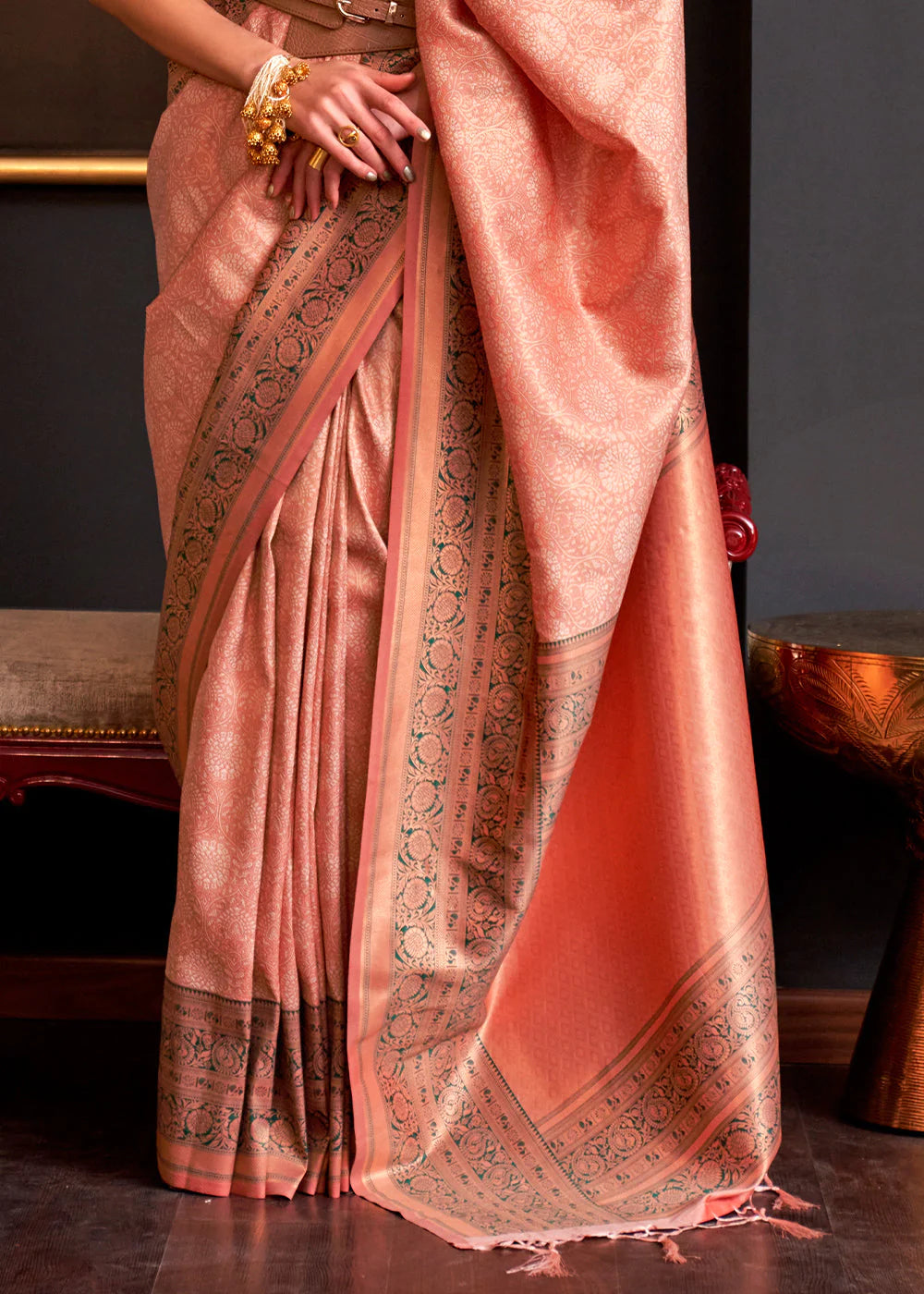 PEACH PINK HANDLOOM WOVEN DESIGNER SILK SAREE