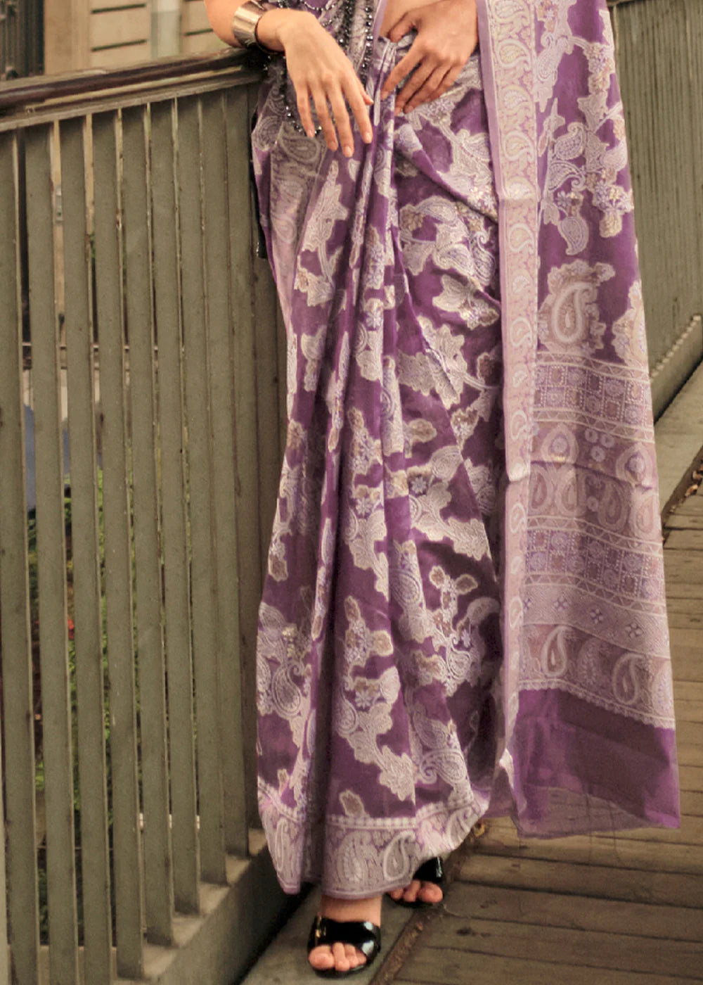 NEON PURPLE HANDLOOM WOVEN ORGANZA SILK SAREE