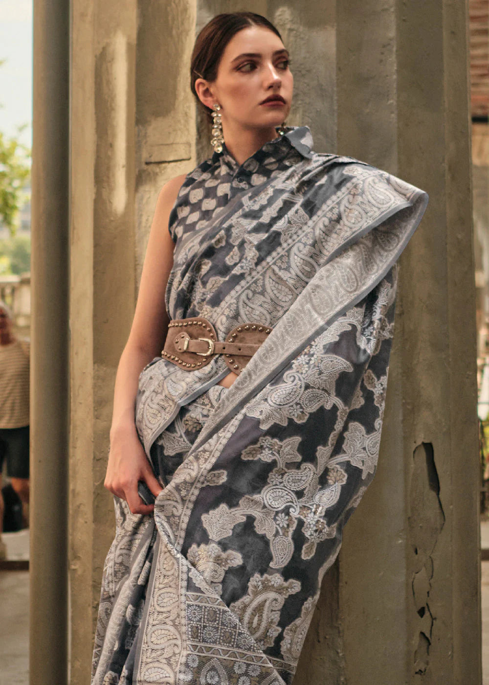 MATTEL GREY HANDLOOM WOVEN ORGANZA SILK SAREE