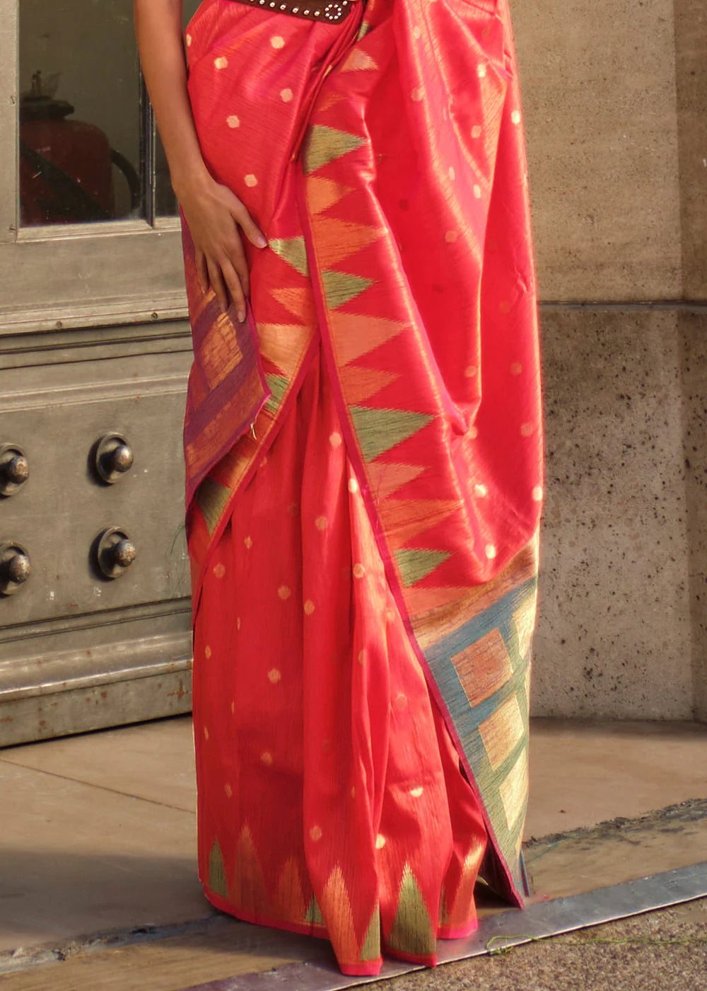 FUCHSIA PINK HANDLOOM WOVEN KHADI SILK SAREE