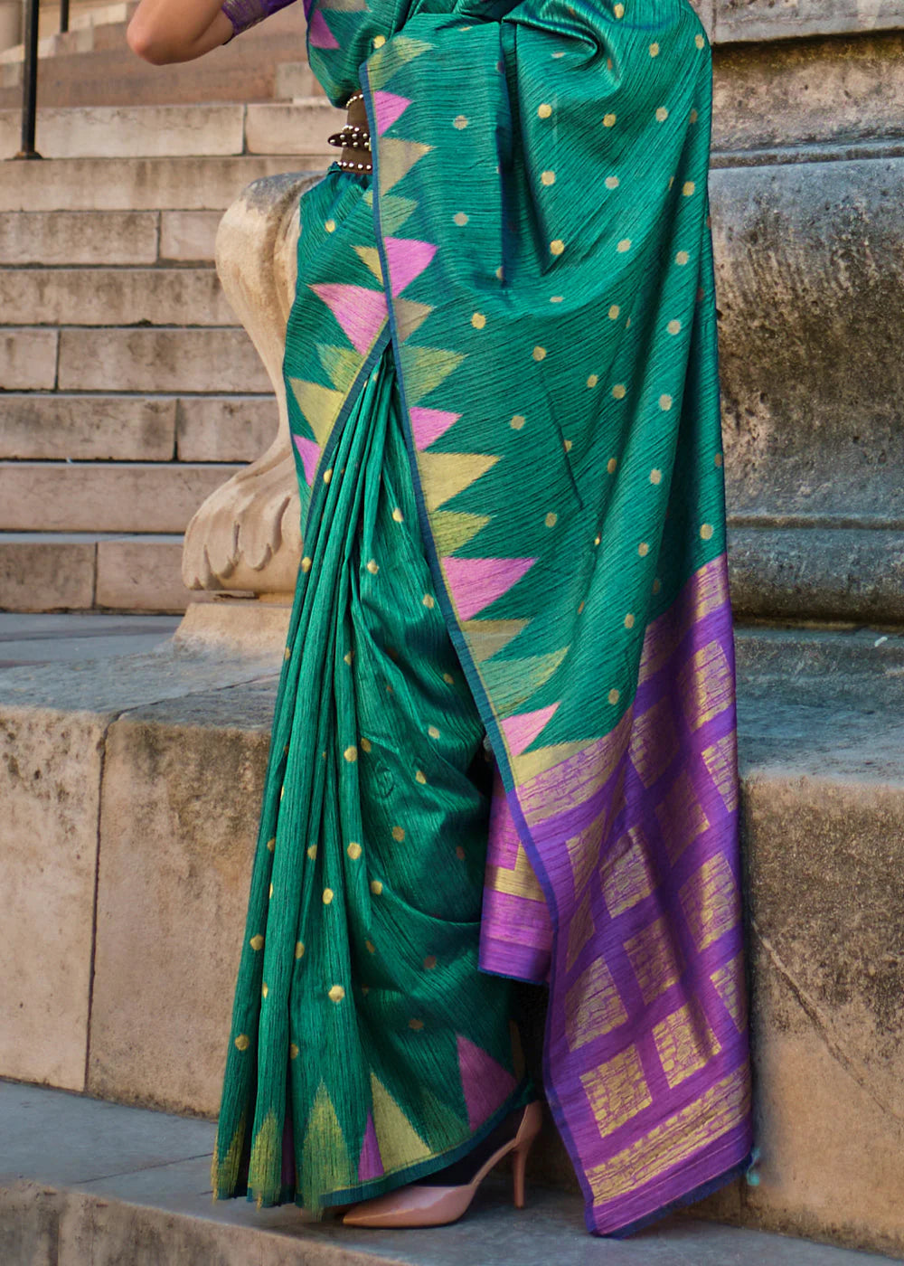 CARIBBEAN GREEN HANDLOOM WOVEN KHADI SILK SAREE