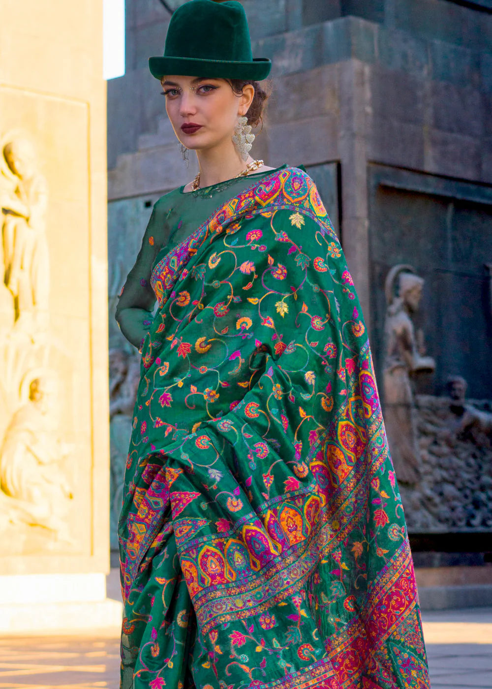 FUN GREEN Organza kashmiri handloom weaving SAREE