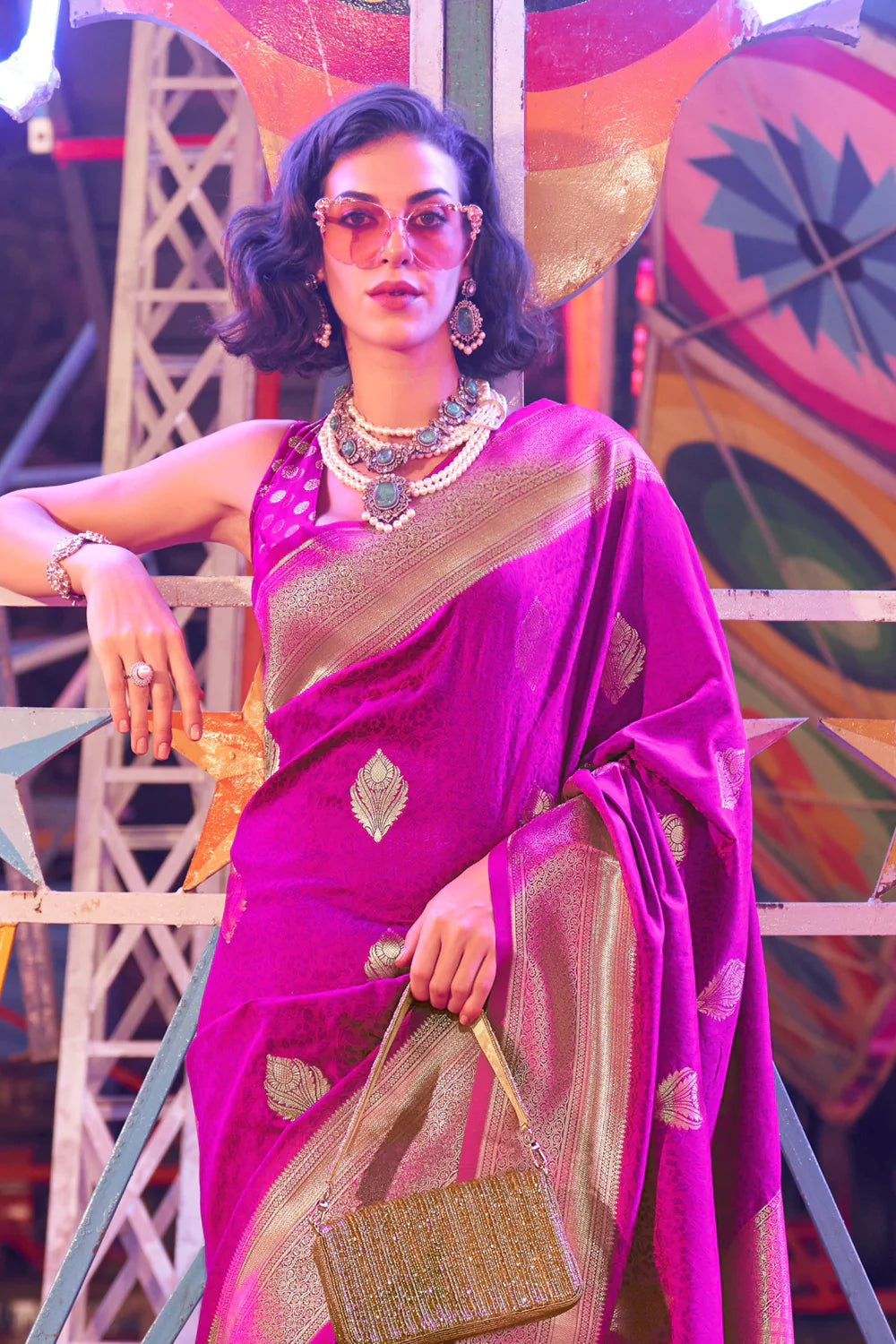 MAGENTA PINK HANDLOOM BANARSI WOVEN ART SILK SAREE