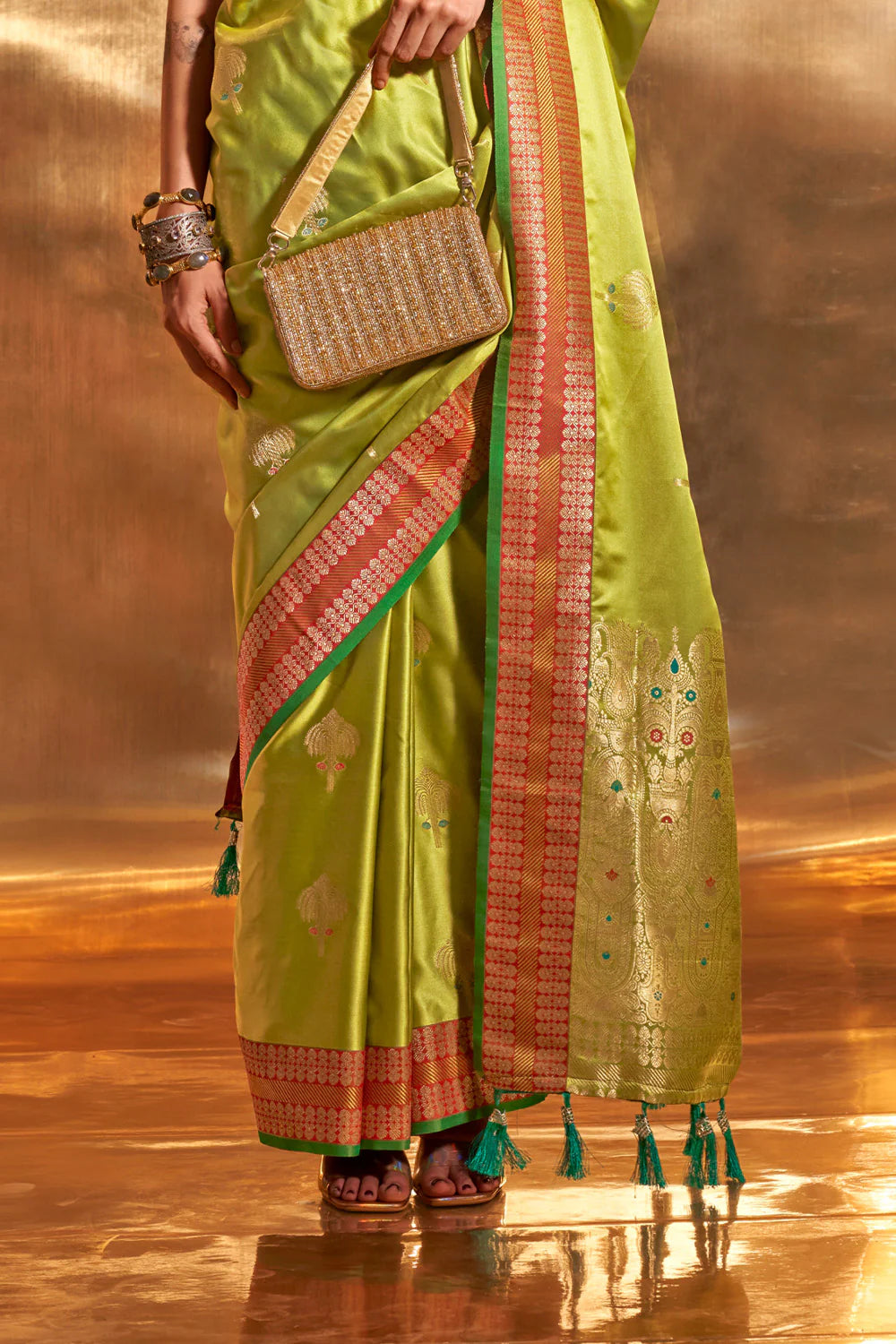 GREEPS GREEN HANDLOOM WOVEN SATIN SILK SAREE