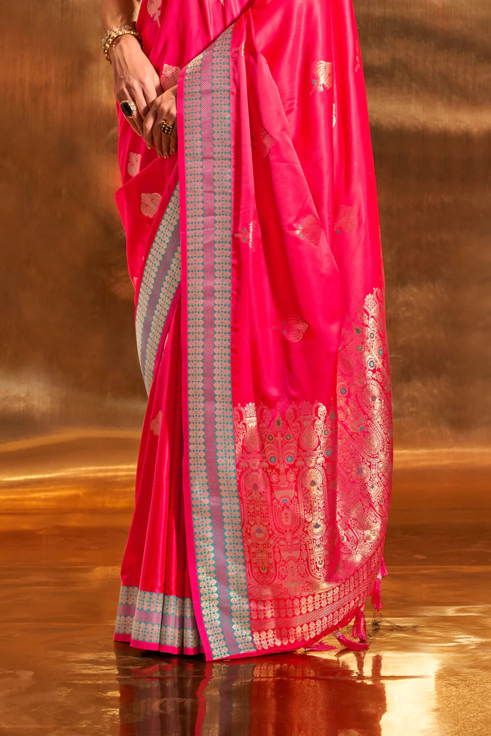 Magenta Pink HANDLOOM WOVEN SATIN SILK SAREE