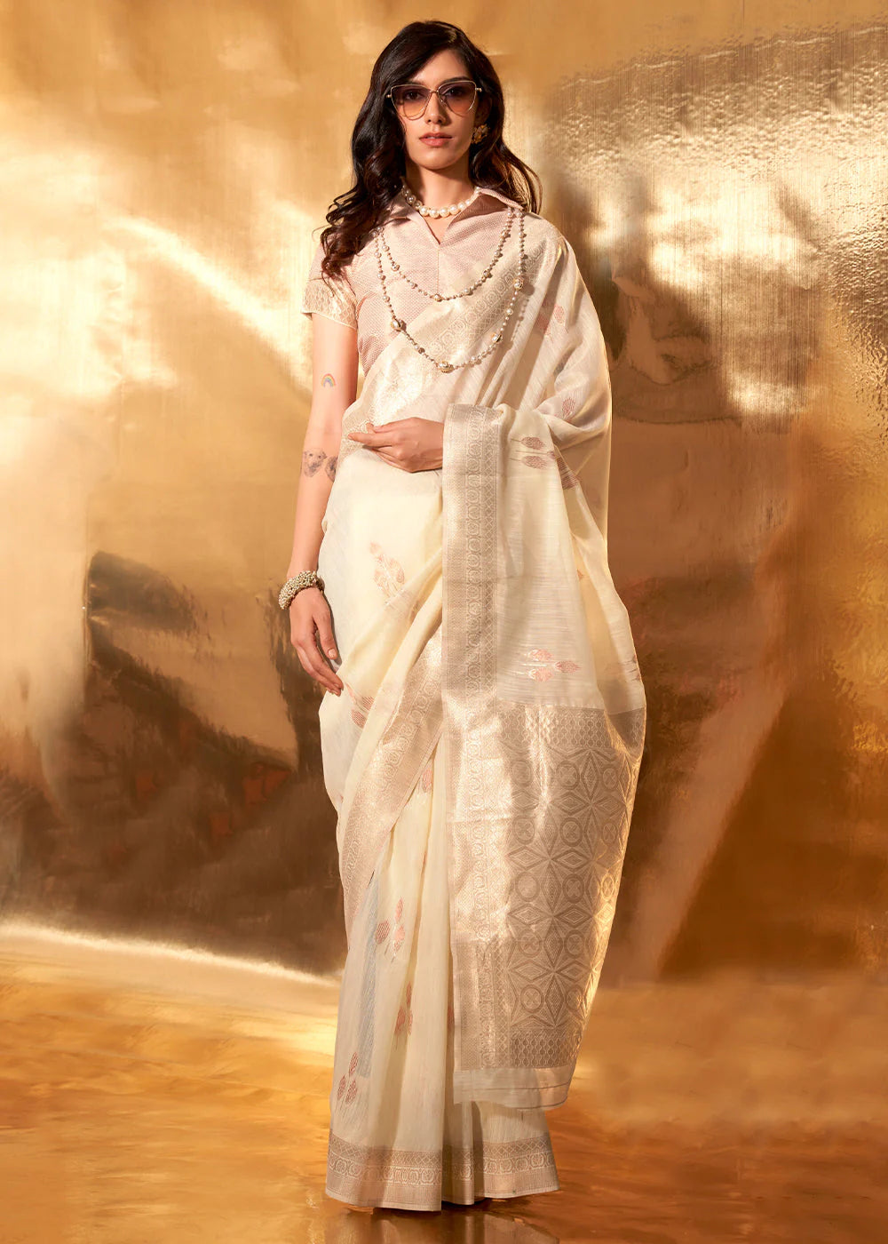 DAISY WHITE HAND WOVEN LINEN COTTON SAREE WITH BROCADE BLOUSE