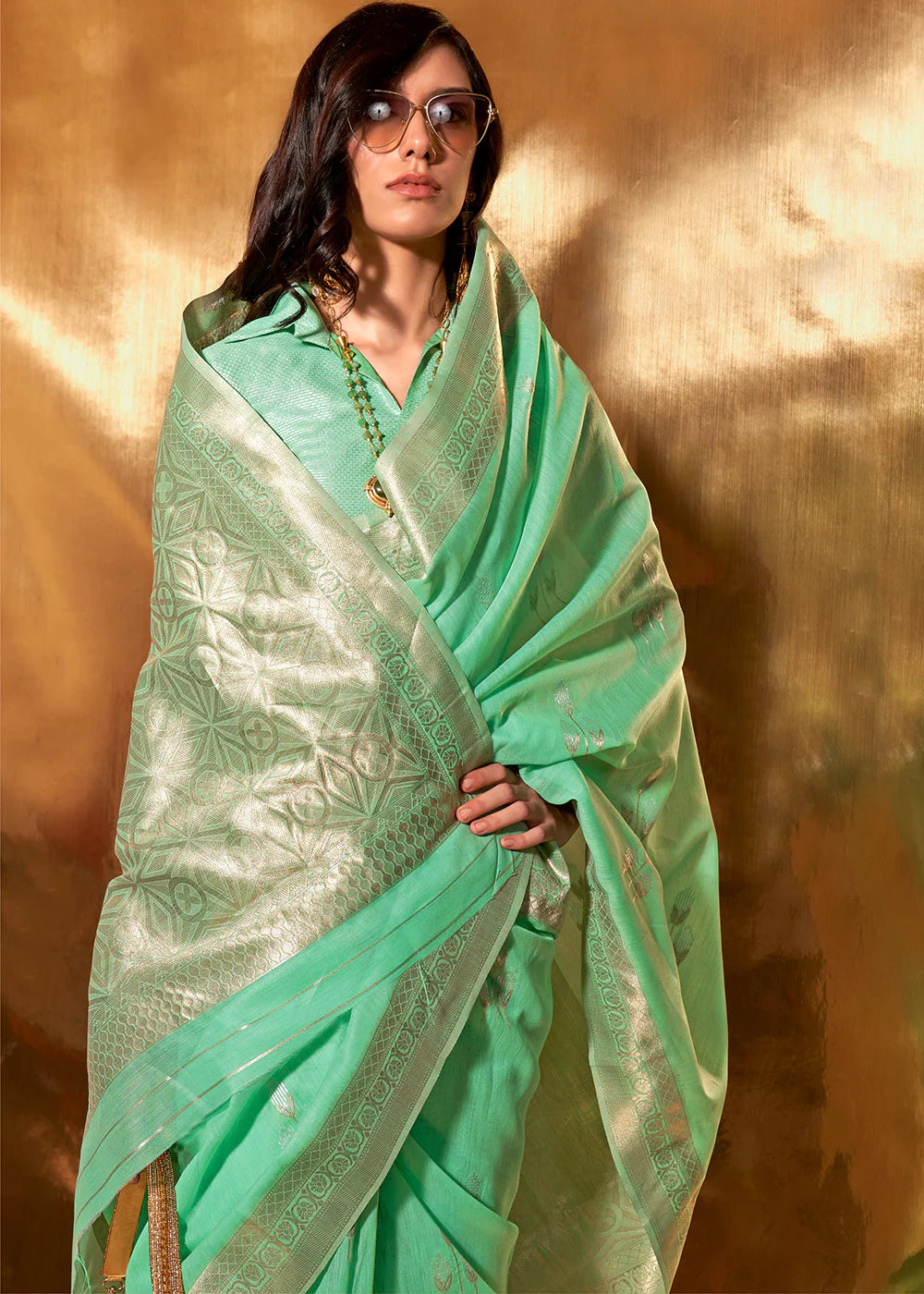 TEAL GREEN HAND WOVEN LINEN COTTON SAREE WITH BROCADE BLOUSE