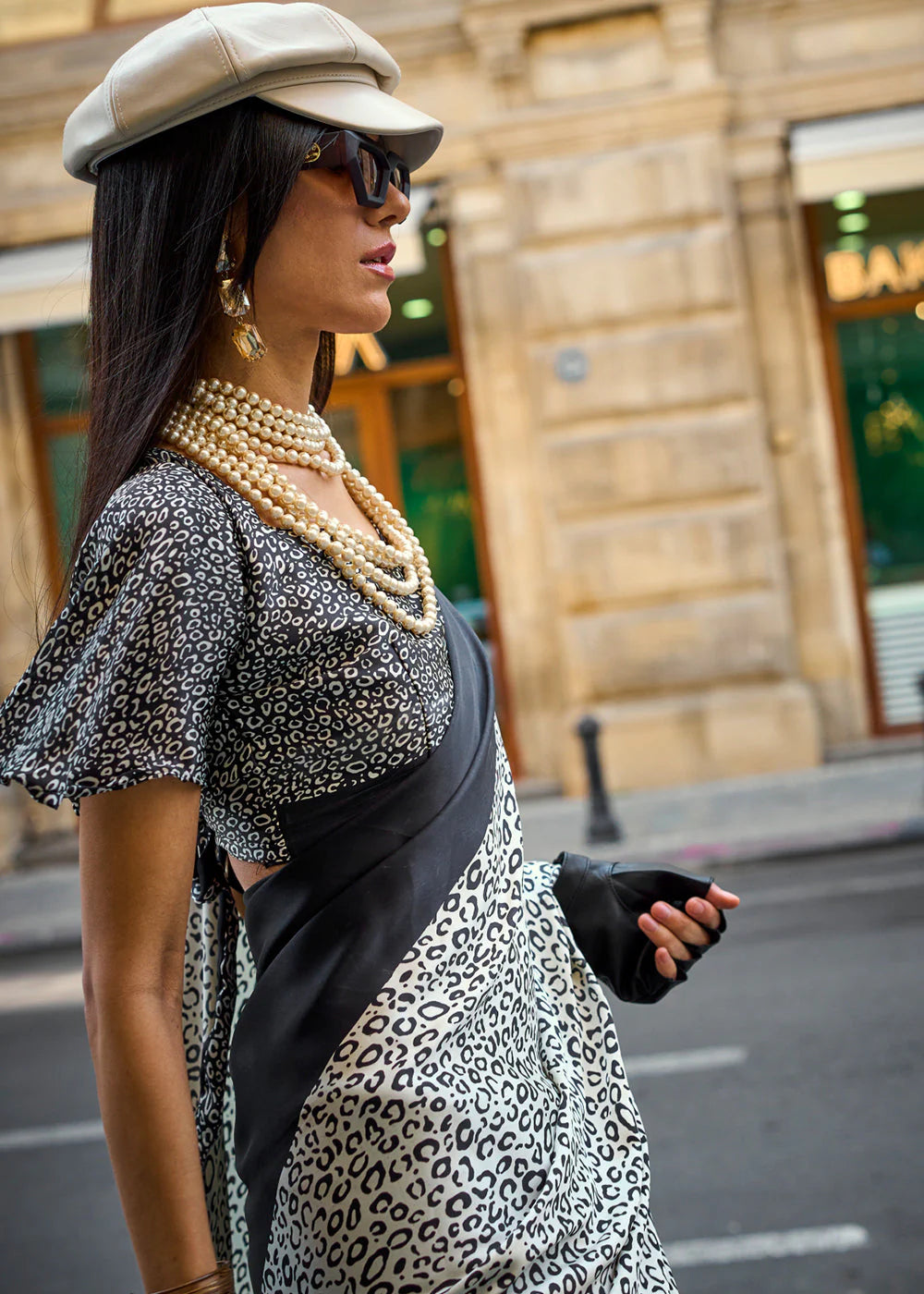 BLACK & WHITE CONTEMPORARY PRINTED SATIN CREPE SAREE