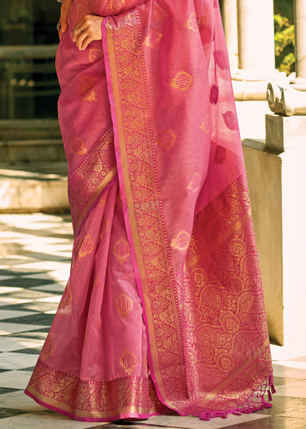 MAUVELOUS PINK WOVEN BANARASI TISSUE SILK SAREE