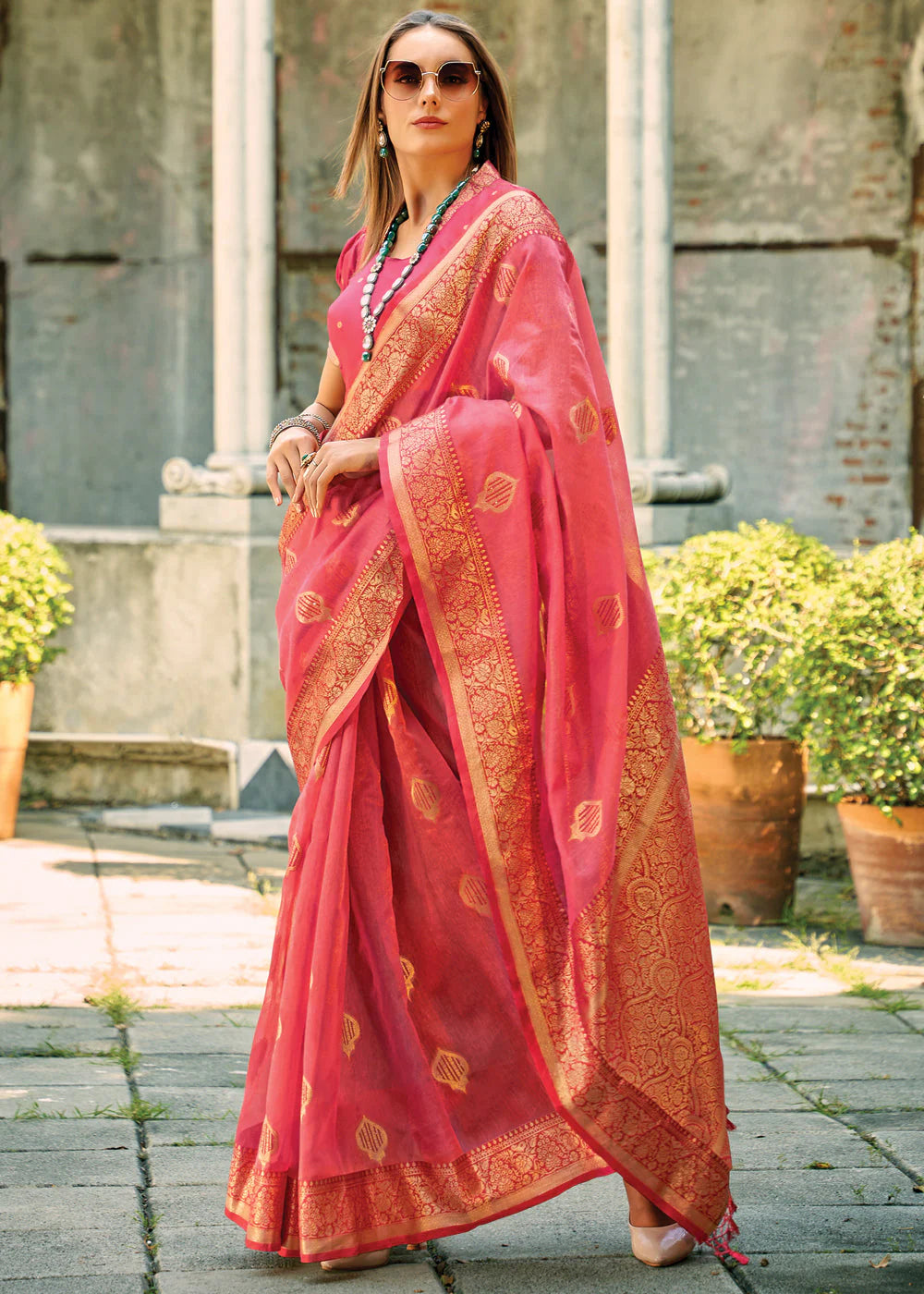 ROUGE PINK WOVEN BANARASI TISSUE SILK SAREE