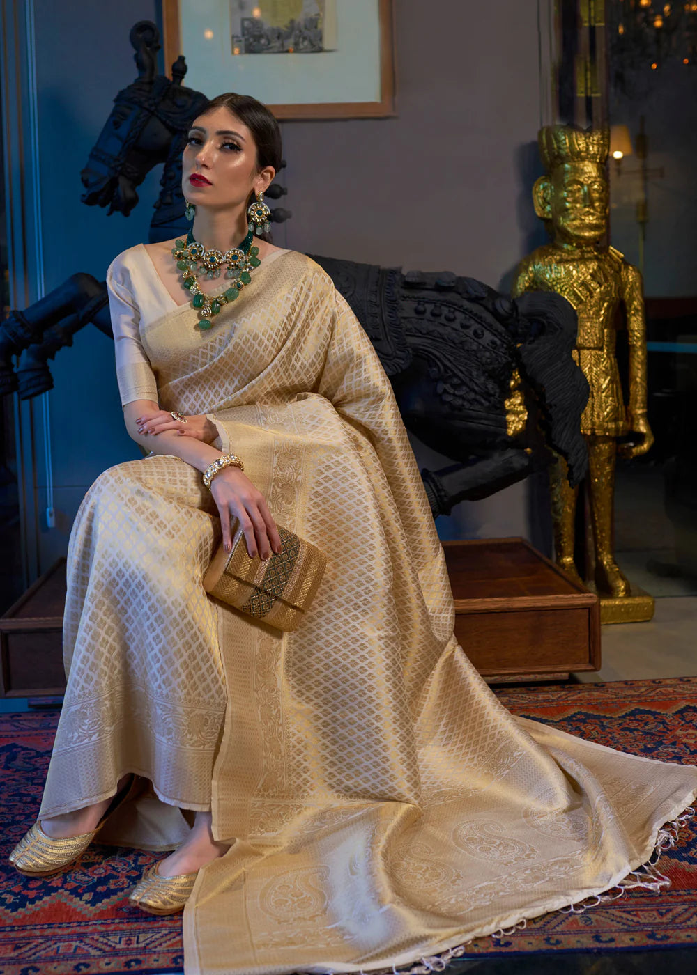 GOLDEN KANJIVARAM SOFT WOVEN SILK SAREE